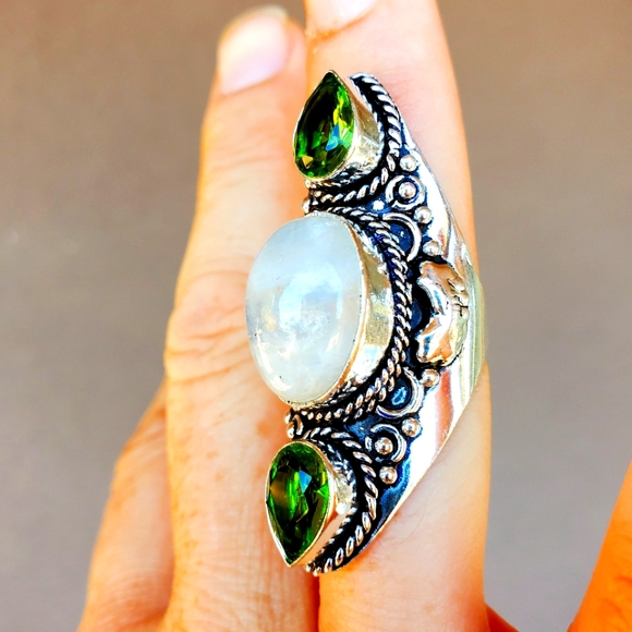 New Rainbow Moonstone & Peridot 925 Silver Statement Ring. - Picture 10 of 13